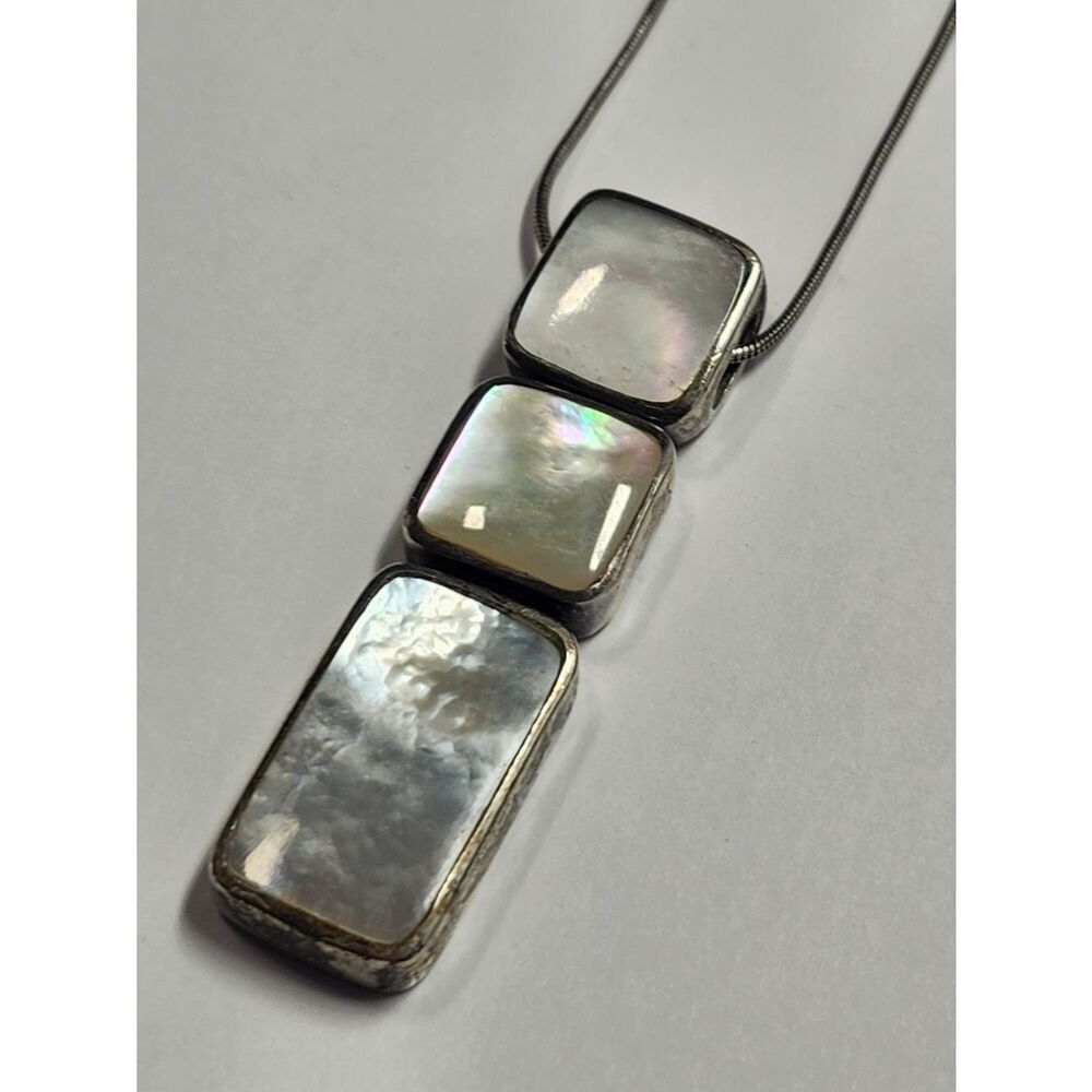 Silver Mother-of-Pearl Triple Pendant Necklace 925 - Picture 2 of 7